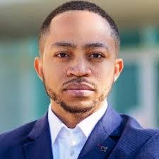 Mike Cales's Instagram, Twitter & Facebook