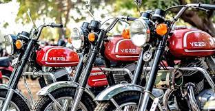 And now many companies enter in 160cc segment and some bikes are already launch and some launches in this year. Yezdi Hits Instagram Jawa Based Yezdi Bikes Launching Soon