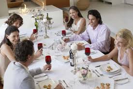 Последние твиты от the dinner party company (@thedinnerparty4). Seating Guests At A Dinner Party A Well Seasoned Kitchen