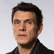 Elle a les yeux revolver c'est le nouveau single de marc lavoine tirée de l'album 'marc lavoine (1985)' publié dimanche 25 avril 2021. Marc Lavoine Marc Lavoine Lyrics And Tracklist Genius