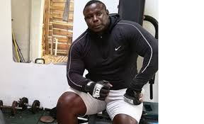 Serigne ousmane dia — better known by his nickname bombardier — is regarded as the greatest senegalese wrestler of all time while twice being named king of the arena. Bombardier Je Prefere La Mma A La Lutte Senegalaise Dakar7 Com