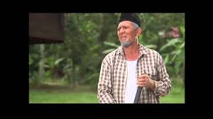 Tok adi, seorang penggali kubur dan pengurus mayat berhadapan dengan pelbagai situasi dari mula dia menguruskan jenazah jumlah episod: Tanah Kubur Musim 2 Ep 8 Episod Penuh Youtube