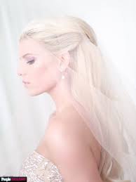 Jessica Simpson S First Official Wedding Photo Celebrity Wedding Dresses Jessica Simpson Wedding Jessica Simpson Wedding Dress