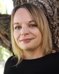 Sarah Lafon's Instagram, Twitter & Facebook