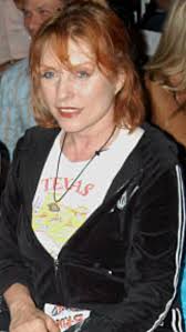 He's gonna be the next American Idol! Share this if you agree❣️✨🎉Love this  kid! He just oozes charisma! So sweet and kind! He can sing his behind off!  Love his old country