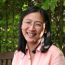 A huge congratulations to Professor Bee Wee, Consultant in Palliative  Medicine at OUH, who recently won the Lifetime Achievement to Excellence in  Palliative Care Award at the Palliative Care Awards! 🗣️ “I'm