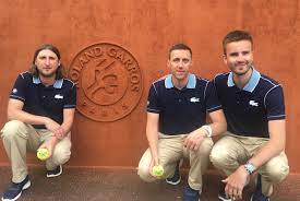 We did not find results for: Trois Deux Sevriens Juges De Ligne A Roland Garros Home