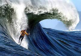 A Huge Barrel Forms Behind Surfer Russell Smith Of Santa Cruz California As He Challenges A Mavericks Monster During The Ann Surfing Waves Santa Cruz Surfing