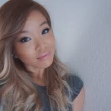 Lizzie Lee (@_lizzielee)