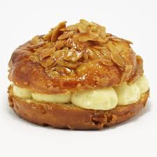 35,206 likes · 33 talking about this. Nid D Abeilles Par O Hp E Le Tribunal Des Gateaux