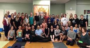 We have two studios and a dedicated community of teachers and students. Yoga East Louisville Startseite Facebook