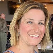 Linda Madore's Instagram, Twitter & Facebook