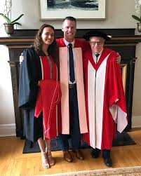 Engagement•couple•senior•1st birthday•family• (note) no longer offering wedding photography! University Of Toronto It S Not Often You Get Three Generations Of Team Canada Equipe Canada Olympians At One U Of T Convocation Ceremony Kylie Masse Our Newest Doctor Of Laws