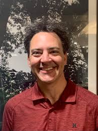 Meet our Dentist in Raytown I Fountainview Dental