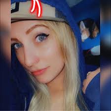 For all of us who wants round stairs this would be awesome too 😂😂!!