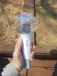 Thank you for helping us to choose which design was best through our twitter contest!! Official Yugubong On Twitter Name A Lightstick Prettier Than Me I Ll Wait