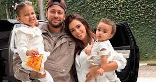 Neymar queria todos os filhos na Copa, mas Helena não está lá