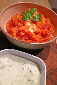 Susskartoffel Curry Mit Gurken Raita Ein Schones Rezept Mit Bild Aus Der Kategorie Kartoffeln 7 Bewertungen O 4 2 Ta Susskartoffel Curry Rezepte Susskartoffel