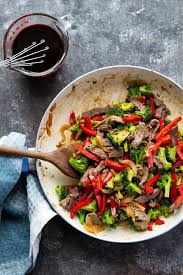 Packed with veggies, serve with some jasmin rice or cauliflower rice for a balanced meal that's loaded with goodness. Beef Teriyaki Noodle Stir Fry