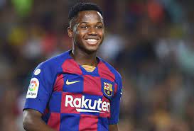 احظي بوقت ممتع باللعب مع لاعبين محليين. Ù„Ø§Ø¹Ø¨ Ø¨Ø±Ø´Ù„ÙˆÙ†Ø© Ø£Ù†Ø³Ùˆ ÙØ§ØªÙŠ ÙŠØ­ØµÙ„ Ø¹Ù„Ù‰ Ø§Ù„Ø¬Ù†Ø³ÙŠØ© Ø§Ù„Ø¥Ø³Ø¨Ø§Ù†ÙŠØ© Alghad