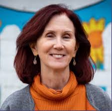 Stacie Hurst's Instagram, Twitter & Facebook