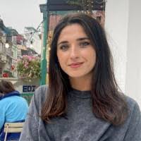 Elizabeth Allsopp's Instagram, Twitter & Facebook