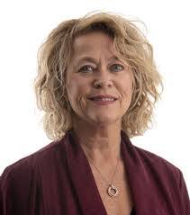 Debra Wicker's Instagram, Twitter & Facebook