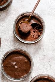 Mousse Au Chocolat Facon Marie Morin Trois Ingredients Seulement Mousse Au Chocolat Mousse Au Chocolat Sans Sucre Recette Mousse Au Chocolat