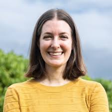 Sharon Briggs's Instagram, Twitter & Facebook