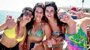 Now, with a combination of spring break and a general sense from the federal government on down that the pandemic is in its final throes, the parties are getting even wilder. Spring Break 2021 In Usa Mexiko Kroatien Maxtours
