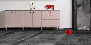 A step by step video tutorial showing how to build an ikea base cabinet because sometimes it's easier to watch a video than to understand black and white dra. Superfront Google Sok Kitchen Base Cabinets Kitchen Cabinets With Legs Base Cabinets