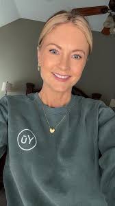 I work in seed-based wellness and I'm expanding my team. If you're  interested in wellness or remote work, message me.