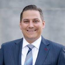 Stephanie Fera's Instagram, Twitter & Facebook