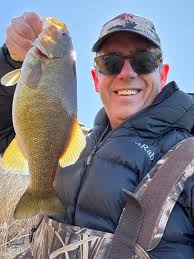 I know the strut issue has been discussed a bunch. I recently installed a  Yakima double haul