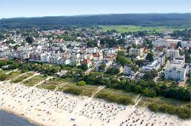 Ostseetherme is 600 metres from the property. Ferienwohnungen Usedom Unsere Villen Seebad Ahlbeck Usedom Ostsee