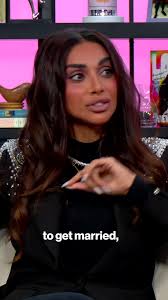 Don’t mess with @SaraAlMadani ! The #RHODubai star reveals why she split  from her "thirsty" ex, Akin Fontana, and why hired a detective to  investigate him. Link in bio for details.