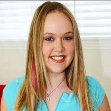 Dawn Chapple's Instagram, Twitter & Facebook