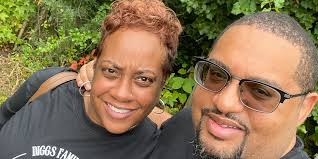 Tyra Smith and Alex Diggs's Wedding Website