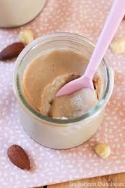 Cremes Dessert Vegetales Amande Et Noisette Recette Creme Dessert Recette Desserts Vegetariens