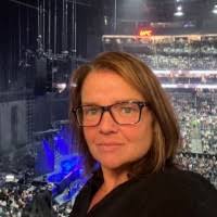 100+ "Mitzi ..." profiles