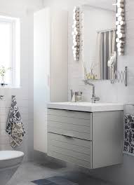 Mobilier Et Decoration Interieur Et Exterieur Salle De Bains Blanche Et Grise Salle De Bains Gris Clair Et Idee Salle De Bain