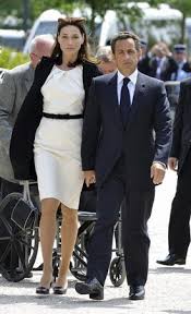 Nicolas sarkozy news, gossip, photos of nicolas sarkozy, biography, nicolas sarkozy nicolas sarkozy is a 66 year old french head of state. Claim Sarkozy Used Short People As Props Hits Web