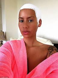 Amber Rose Gets Her Naturally Brunette Buzz Bleached At Hair Salon Hair Shrinkage Natural Hair Mask Hair Beauty