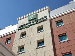 A buffet breakfast is complimentary at the. Holiday Inn Express Hotel Hotels Resorts In Dubai Internet City Al Sufouh 2 Dubai