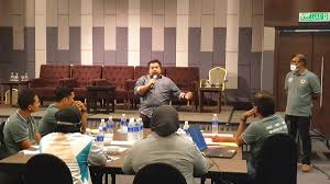 Sukan dan kokurikulum (pajsk) bahagian komponen 1 segak 2 kokurikulum: Mhc On Twitter Bengkel Penstrukturan Program Pembangunan Hoki Negara Nhdp 2020 Penolong Pengarah Bahagian Sukan Kokurikulum Dan Kesenian Kementerian Pendidikan Malaysia Kpm Dr Izham Md Isa Turut Memberikan Taklimat Khas Kepada Para