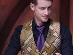 Interview: "Neverwinter" Voice Actor Ruty Rutenberg