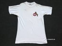 Fc köln in blau und weiß kann sich sehen lassen. Alle Trikots Fc Trikot De