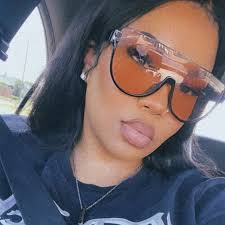 Not even trying to be funny, I definitelyyyyyy thought she was in her mid  to late 40s. That fact that she's only 37 is 🤯