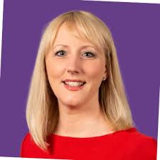 Many thanks to LexisNexis and the judges for the Cornwell Award for  Outstanding Contribution to Family Law at last night's Family Law Awards  2024. Hugely honoured and humbled.