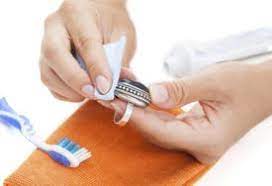 Tips Sobre Como Limpiar El Oro De Forma Eficaz Cleanipedia Cleaning Silver Jewelry How To Clean Silver Cleaning Jewelry